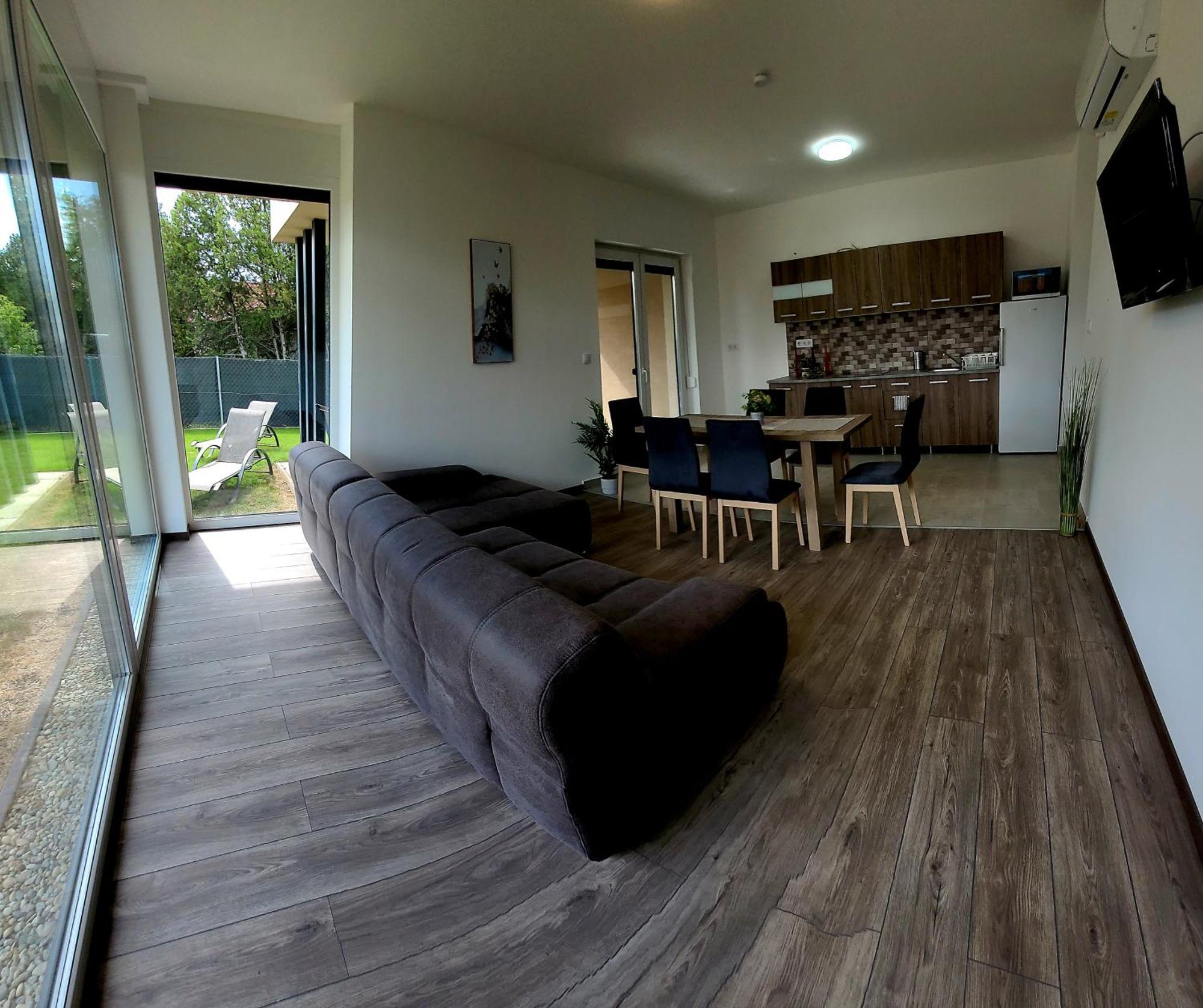 Zea Apartmanhaz Lägenhet Balatonfenyves Exteriör bild